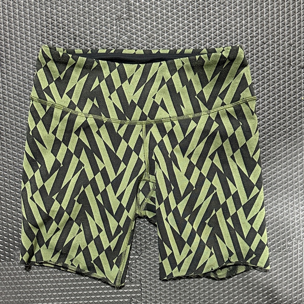 Lucy brand Geometric Patterned Green and Black Women's Workout  Shorts
